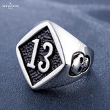 Lucky 13 Ring